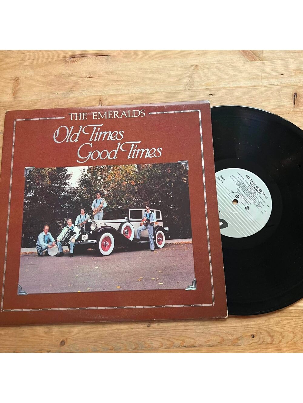 The Emeralds - Old Times Good Times 33rpm VG+ VR16